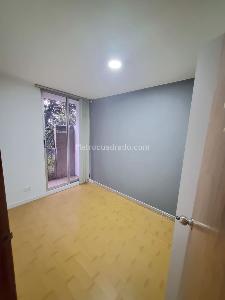 Apartamento de 3 alcobas en venta en Poblado San Diego, Medellín, 80 m² · foto 9 de 14