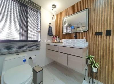 Casa de 4 alcobas en venta en El Poblado, Medellín, 130 m² · foto 13 de 20
