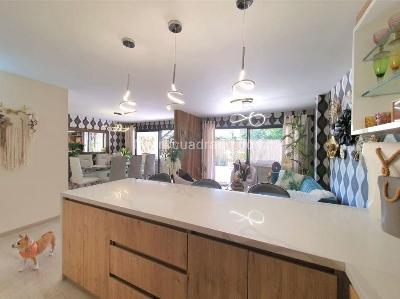 Casa de 4 alcobas en venta en El Poblado, Medellín, 130 m² · foto 9 de 20