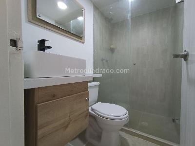 Apartamento de 2 alcobas en venta en Laureles La Almeria, Medellín, 47 m² · foto 13 de 20