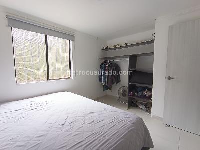 Apartamento de 2 alcobas en venta en Laureles La Almeria, Medellín, 47 m² · foto 16 de 20