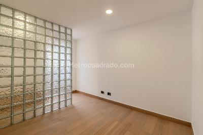 Apartamento de 3 alcobas en venta en Laureles, Medellín, 106 m² · foto 4 de 5