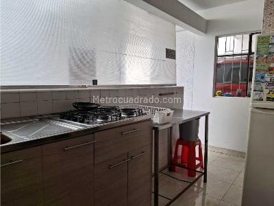 Casa de 4 alcobas en venta en Alhambra, Bogotá, 310 m² · foto 14 de 20