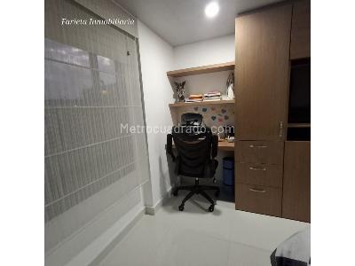 Apartamento de 3 alcobas en venta en San Patricio, Bogotá, 200 m² · foto 3 de 20