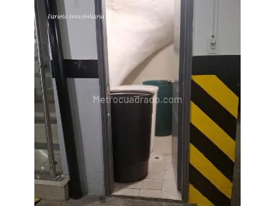 Apartamento de 3 alcobas en venta en San Patricio, Bogotá, 200 m² · foto 5 de 20