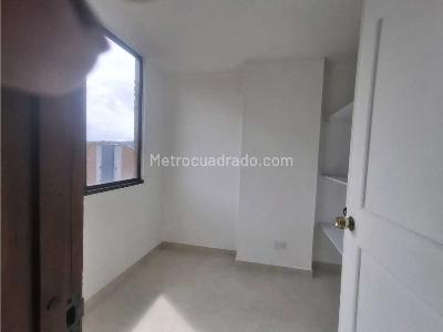 Apartamento en venta en Gratamira, Bogotá · foto 3 de 19