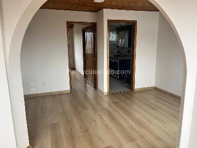 Casa de 4 alcobas en venta en Las Villas Bulevar, Bogotá, 180 m² · foto 7 de 17