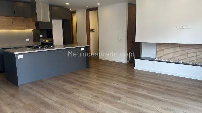 Apartamento en venta en Chico Navarra, Bogotá · foto 3 de 18