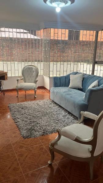 Piso – Bogotá D.C. - Más