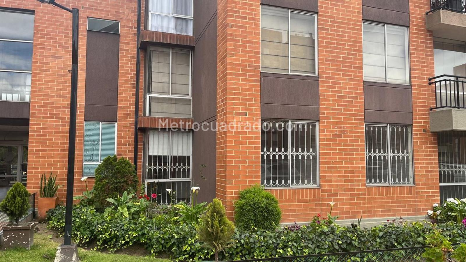 Apartamento de 3 habitaciones en venta en Engativa Gran Granda, Bogotá — imagen 1 de 20