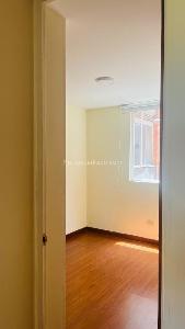 Apartamento de 3 alcobas en venta en Nueva Colina Campestre, Bogotá, 55 m² · foto 4 de 19