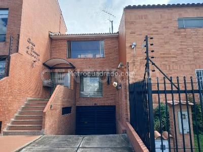 Casa en venta en Noroccidente, Bogotá · foto 3 de 20