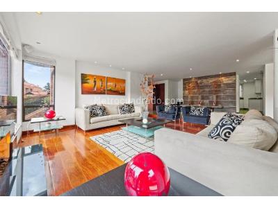 Casa de 4 alcobas en venta en Colina Campestre, Bogotá, 726 m² · foto 4 de 19