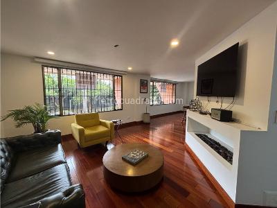 Apartamento de 3 alcobas en venta en La Carolina, Bogotá, 161 m² · foto 3 de 20
