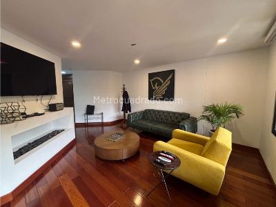 Apartamento de 3 alcobas en venta en La Carolina, Bogotá, 161 m² · foto 6 de 20