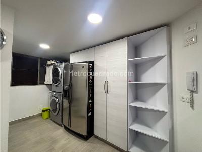 Apartamento de 3 alcobas en venta en La Carolina, Bogotá, 161 m² · foto 17 de 20