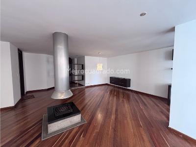 Apartamento en venta en Santa Barbara, Bogotá · foto 3 de 20