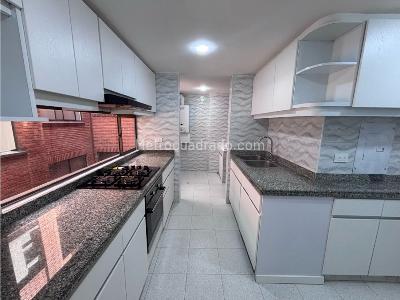 Apartamento en venta en Los Rosales, Bogotá · foto 7 de 20
