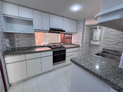 Apartamento en venta en Los Rosales, Bogotá · foto 8 de 20