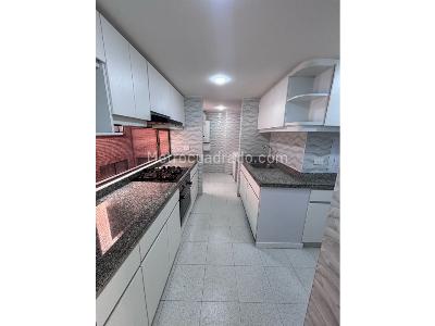 Apartamento en venta en Los Rosales, Bogotá · foto 9 de 20