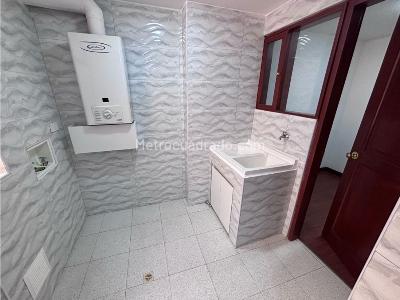 Apartamento en venta en Los Rosales, Bogotá · foto 11 de 20