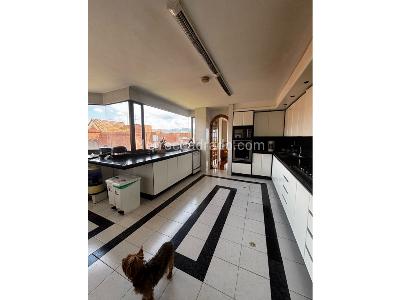 Apartamento de 4 alcobas en venta en Los Lagartos, Bogotá, 287 m² · foto 8 de 20