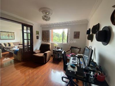 Apartamento en venta en Lagos De Cordoba, Bogotá · foto 14 de 20