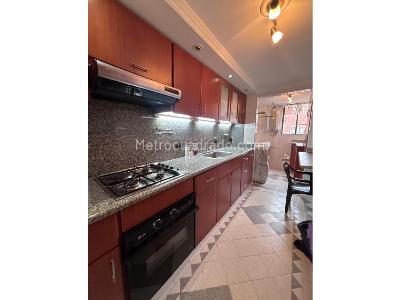 Apartamento de 2 alcobas en venta en Iberia, Bogotá, 88 m² · foto 9 de 16