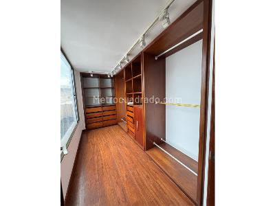 Apartamento de 5 alcobas en arriendo en Santa Barbara, Bogotá, 340 m² · foto 10 de 20