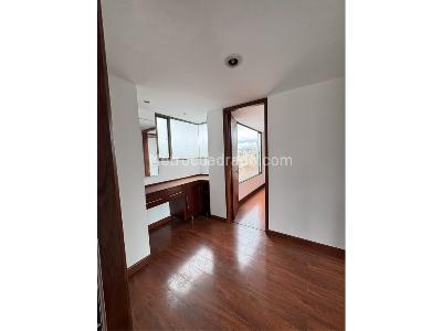 Apartamento de 5 alcobas en arriendo en Santa Barbara, Bogotá, 340 m² · foto 20 de 20