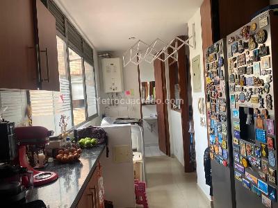 Apartamento de 3 alcobas en venta en Bella Suiza, Bogotá, 132 m² · foto 12 de 16