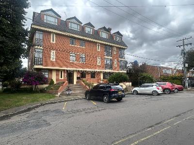 Apartamento en venta en Niza, Bogotá · foto 2 de 12