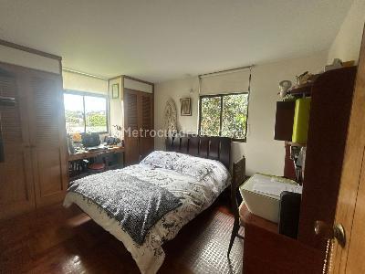 Apartamento en venta en Niza, Bogotá · foto 8 de 12