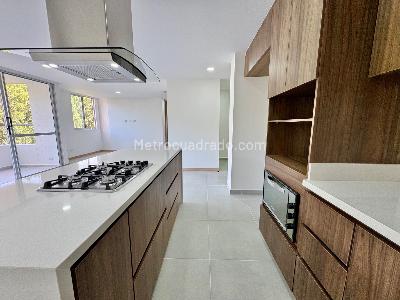 Apartamento de 3 alcobas en venta en San José, Sabaneta, 87 m² · foto 15 de 20