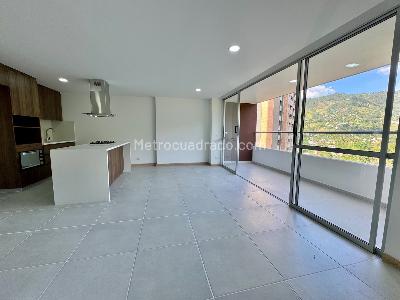 Apartamento de 3 alcobas en venta en San José, Sabaneta, 87 m² · foto 5 de 20