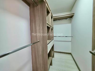 Apartamento de 3 alcobas en venta en Aves María, Sabaneta, 89 m² · foto 18 de 20