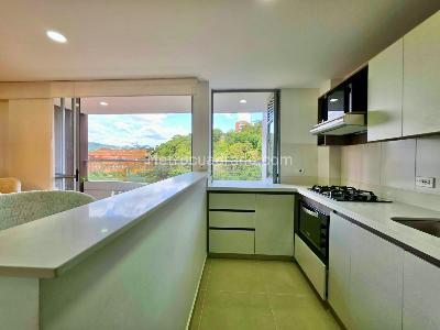Apartamento de 3 alcobas en venta en Aves María, Sabaneta, 89 m² · foto 3 de 20