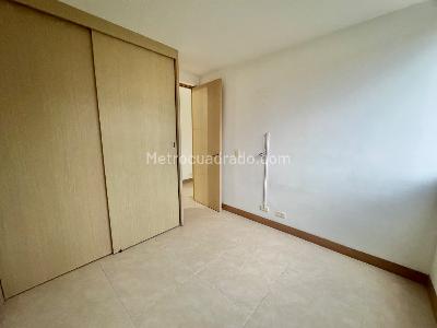 Apartamento en venta en Prados De Sabaneta, Sabaneta · foto 11 de 16