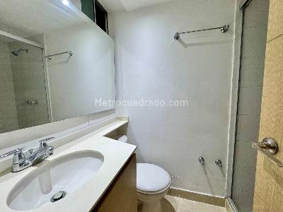 Apartamento en venta en Prados De Sabaneta, Sabaneta · foto 14 de 16