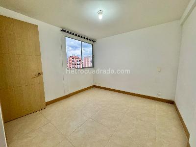 Apartamento en venta en Prados De Sabaneta, Sabaneta · foto 15 de 16