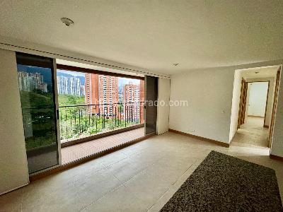 Apartamento en venta en Prados De Sabaneta, Sabaneta · foto 5 de 16