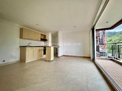 Apartamento en venta en Prados De Sabaneta, Sabaneta · foto 6 de 16