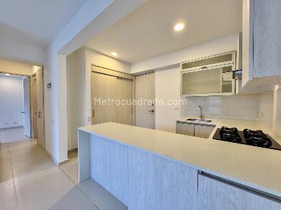 Apartamento en venta en Prados De Sabaneta, Sabaneta · foto 6 de 20