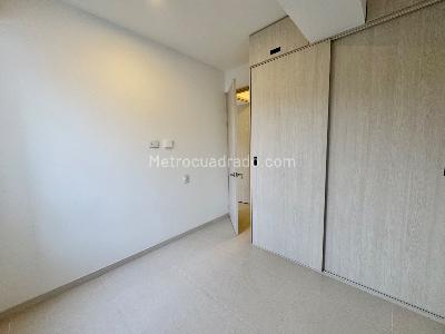 Apartamento en venta en Prados De Sabaneta, Sabaneta · foto 8 de 20