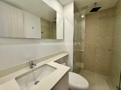 Apartamento en venta en Prados De Sabaneta, Sabaneta · foto 9 de 20