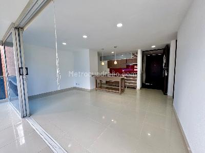 Apartamento de 3 alcobas en venta en Aves María, Sabaneta, 83 m² · foto 15 de 16