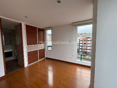 Apartamento de 3 alcobas en venta en Las Nieves, Tunja, 98 m² · foto 3 de 9