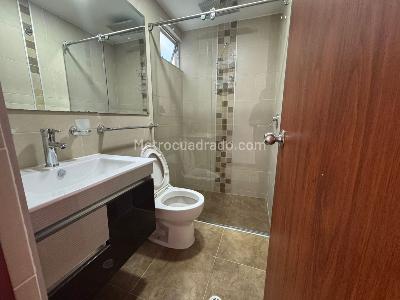 Apartamento de 3 alcobas en venta en Las Nieves, Tunja, 98 m² · foto 9 de 9