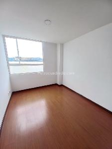 Apartamento de 3 alcobas en venta en Asis, Tunja, 75 m² · foto 8 de 15