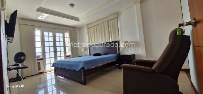 Casa de 5 alcobas en venta en Murillo, Armenia, 350 m² · foto 14 de 20